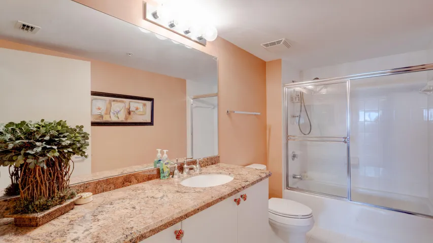 3020 Northeast 32nd Ave unit 606-32