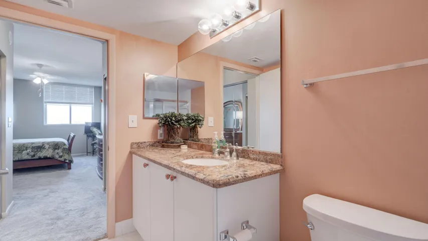 3020 Northeast 32nd Ave unit 606-33