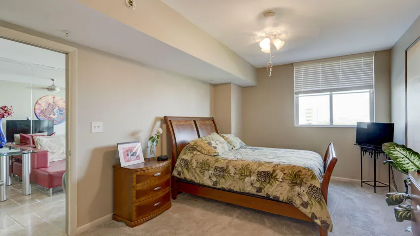 3020 Northeast 32nd Ave unit 606-25