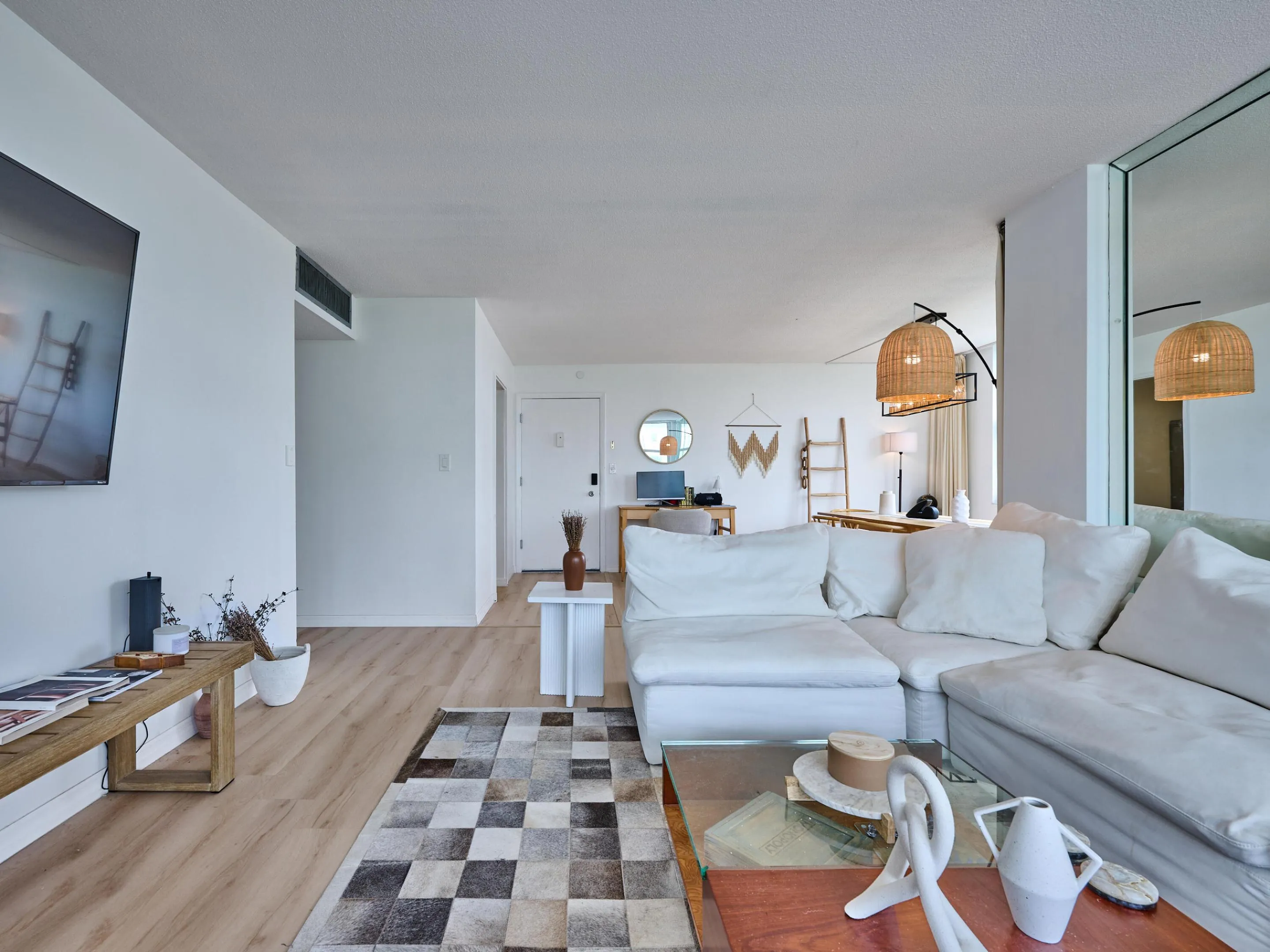 Living Room | Filled with natural light and spacious