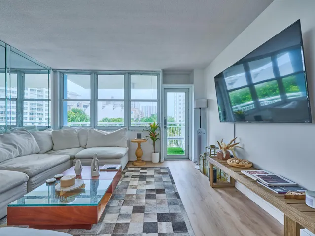 Living Room | Filled with natural light and spacious