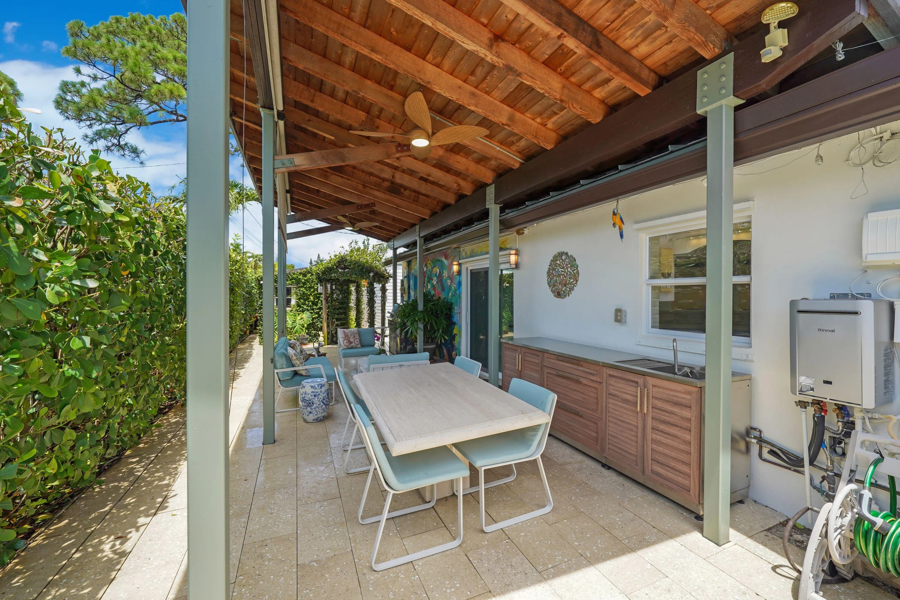 Patio 8