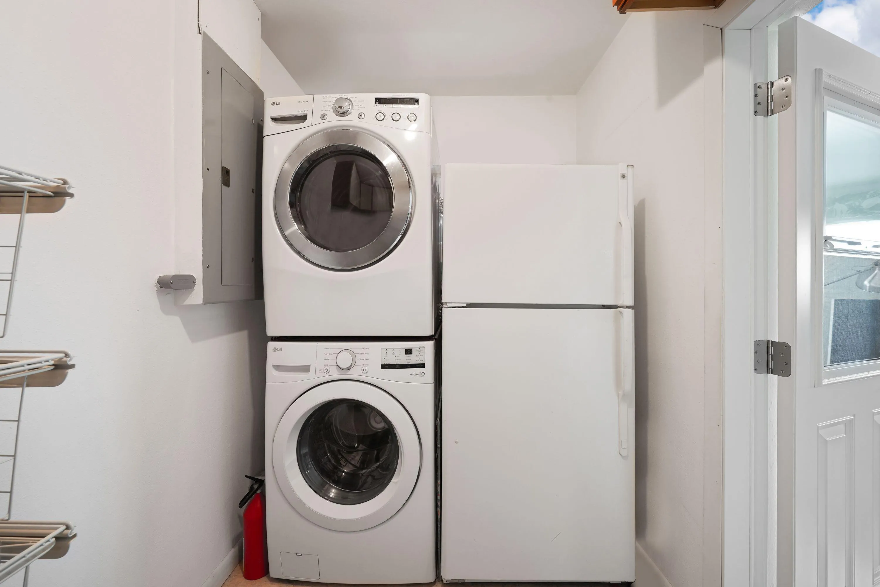 Laundry room 2