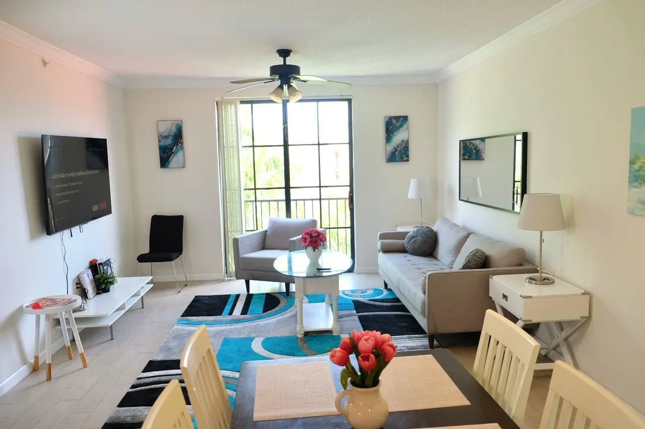 Living / Dining