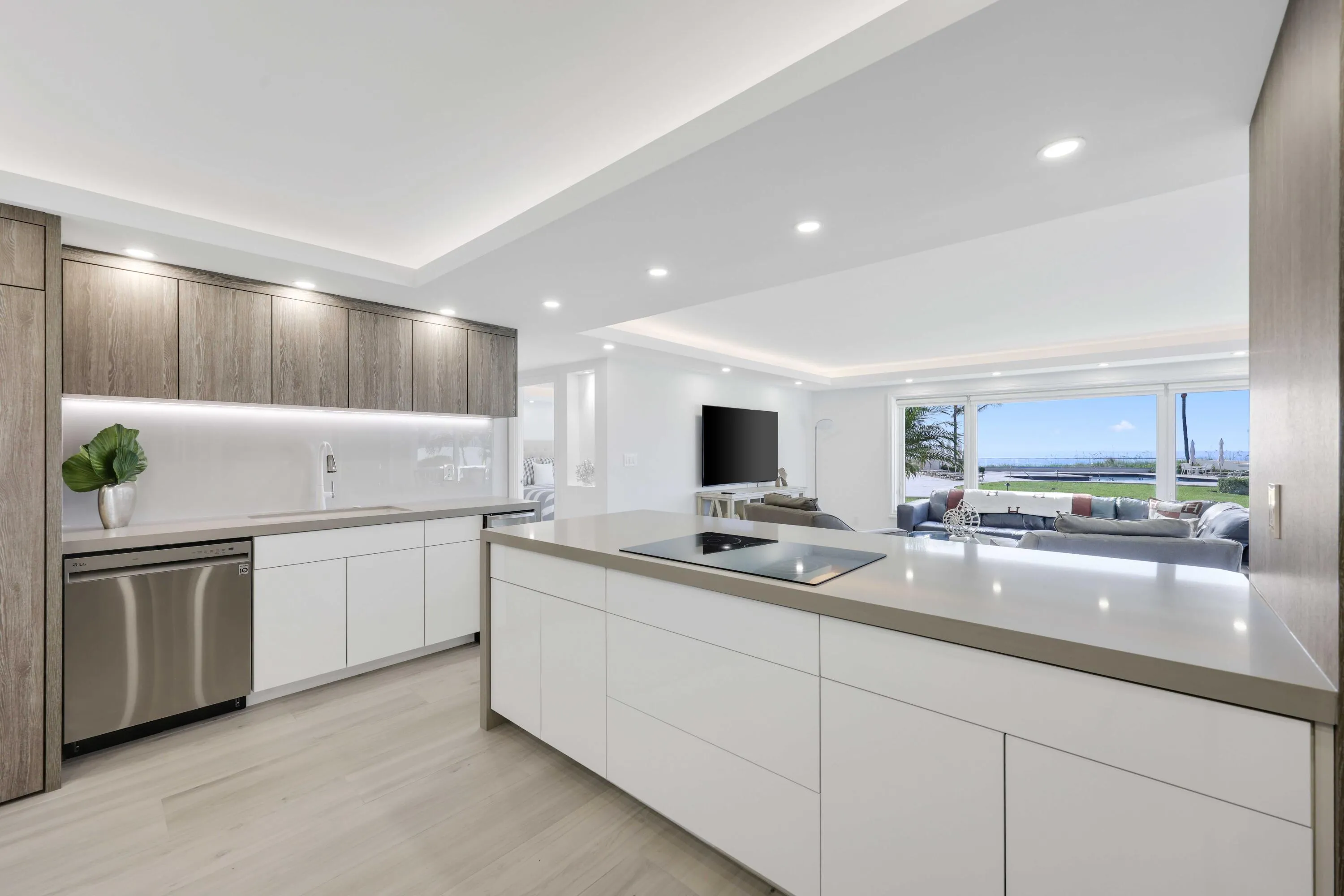 600 S Ocean Blvd 103 - 17