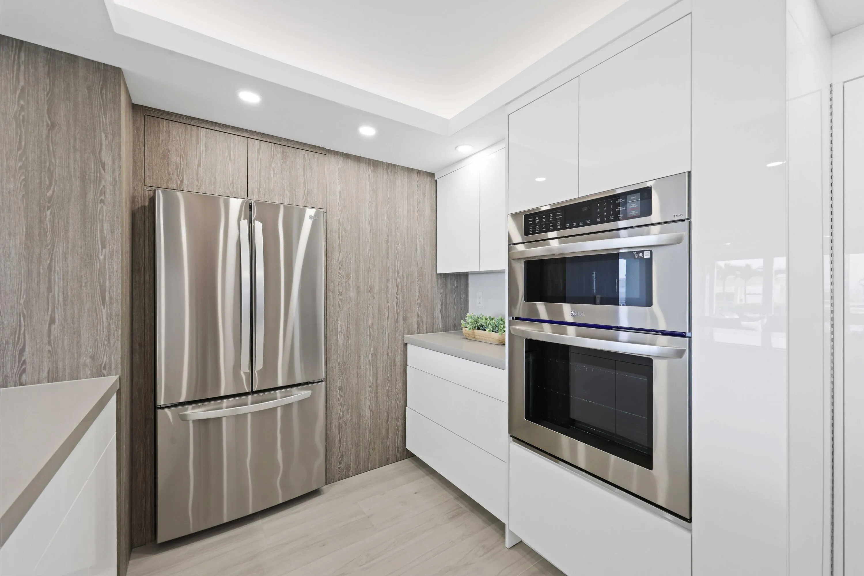 600 S Ocean Blvd 103 - 16