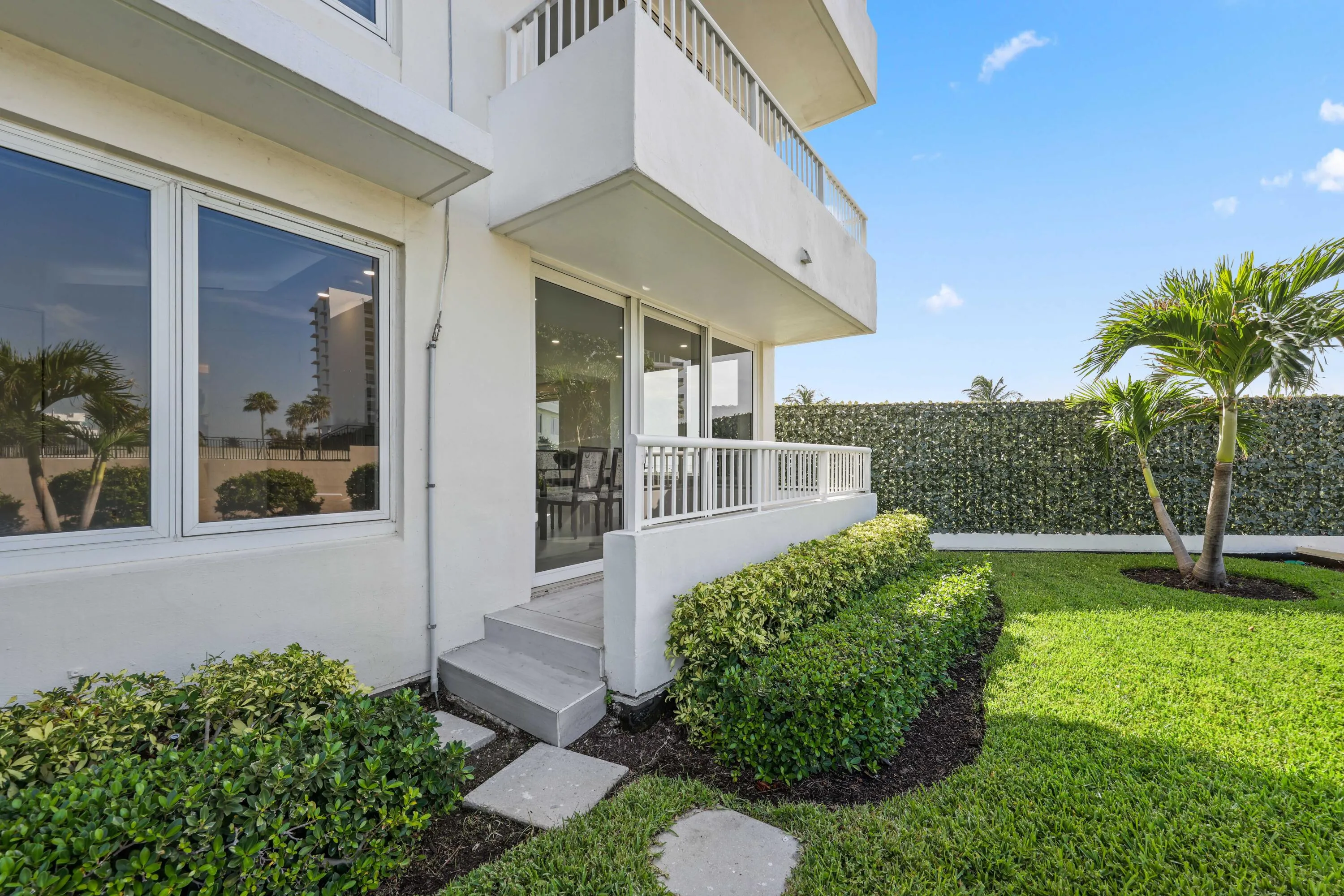 600 S Ocean Blvd 103 - 30