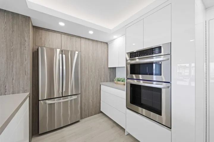 600 S Ocean Blvd 103 - 16