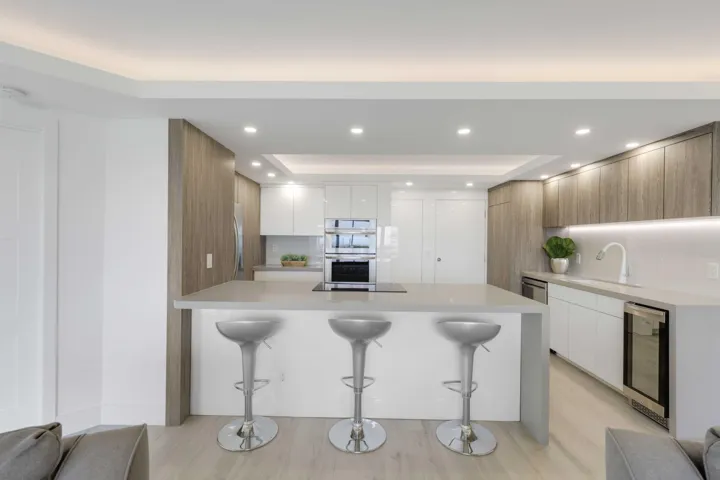 600 S Ocean Blvd 103 - 24