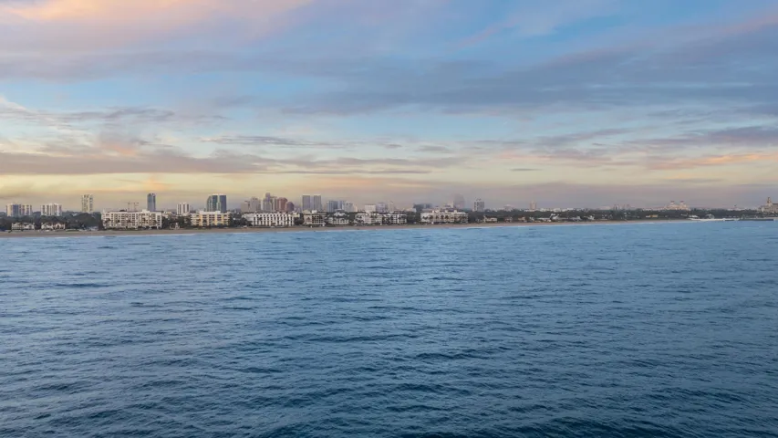 45_pb stock - ocean toward palm beach