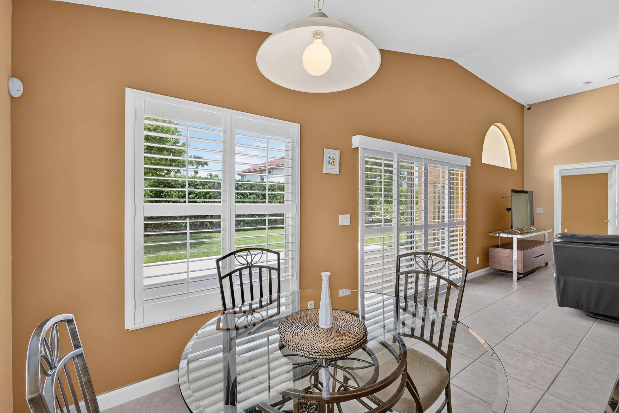 23-web-or-mls-5D1A2135