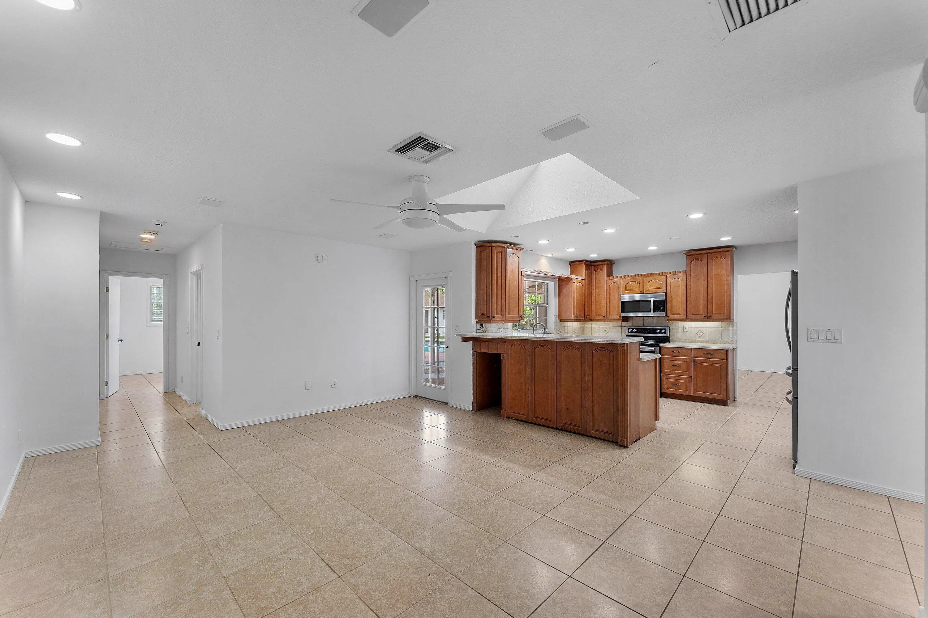008-5313ColbrightRoad-LakeWorth-FL-33467