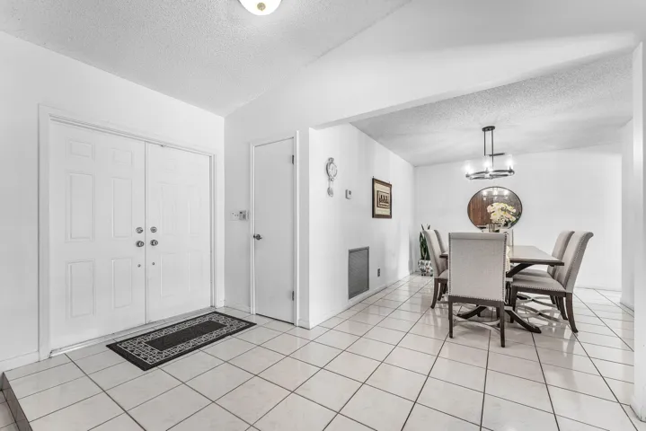 006-1217Northwest111thWay-CoralSprings-F