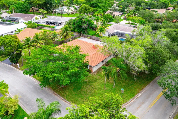 039-1217Northwest111thWay-CoralSprings-F