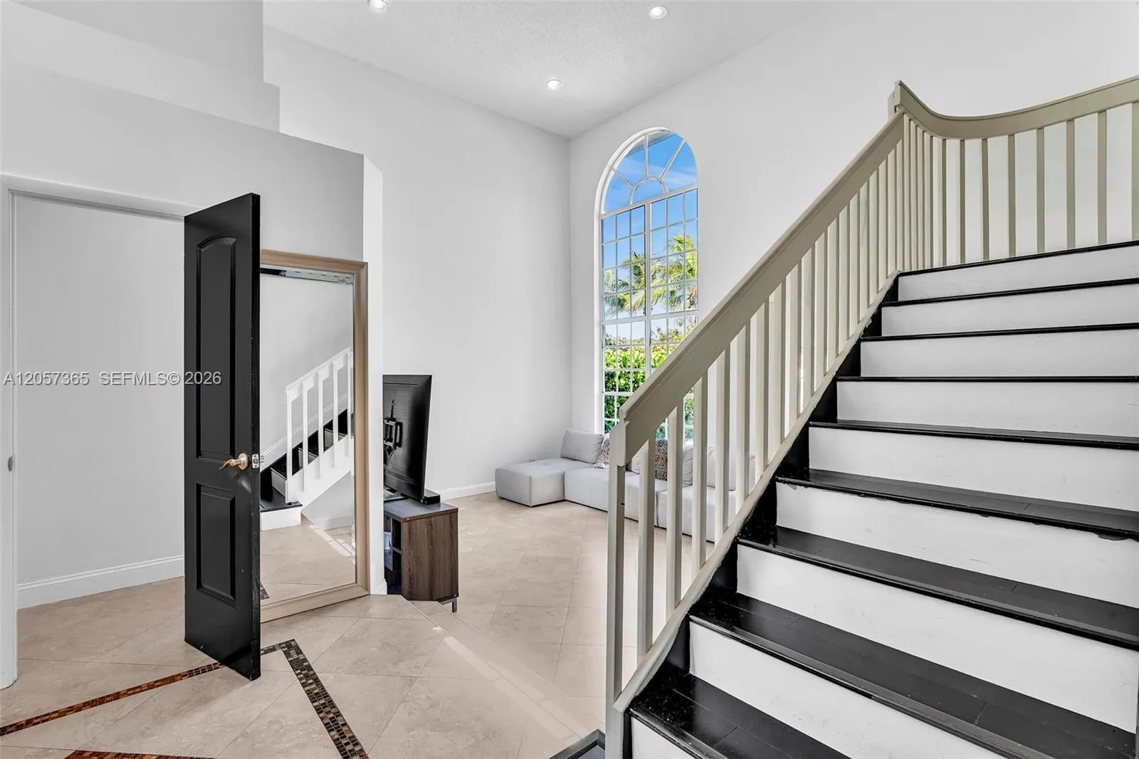 Property photo 102