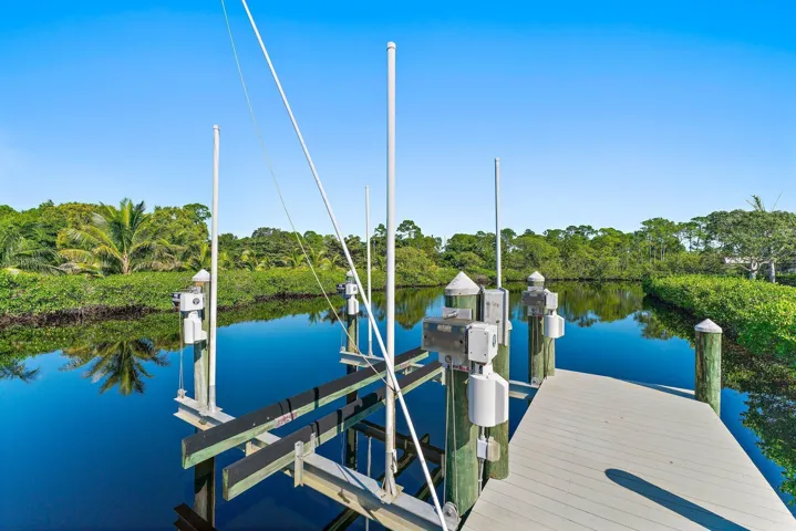 16,000lbs Boat Lift