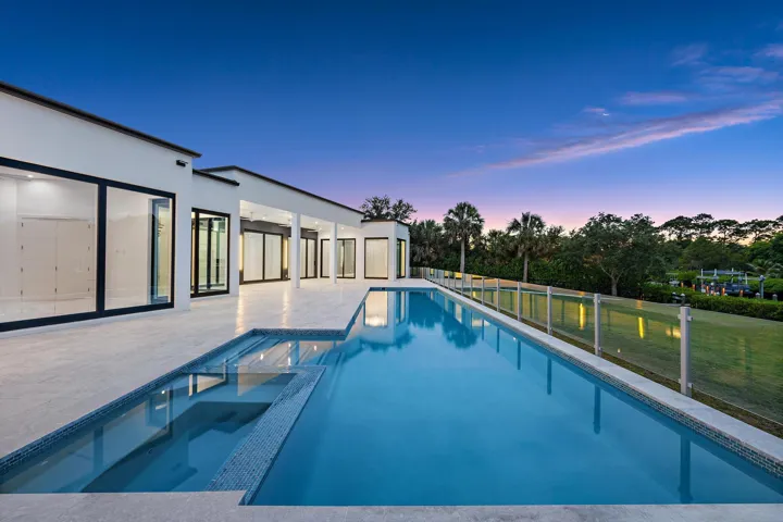 Pool Twilight