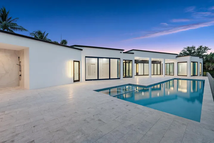 Pool Twilight