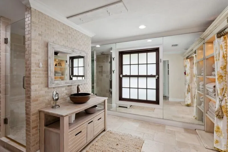 Main Bath