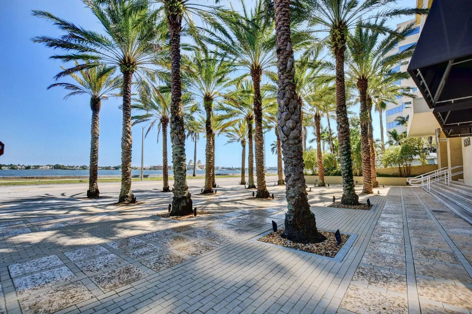 FLAGLER DRIVE