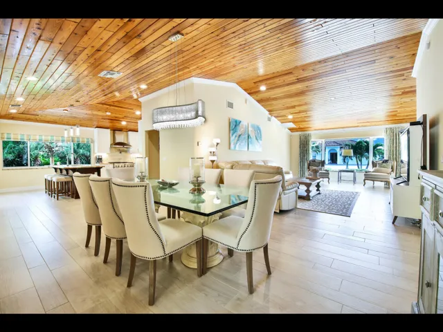 451 DINING 2