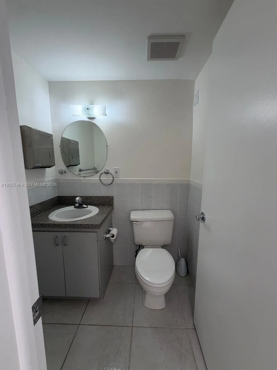 Property photo 50