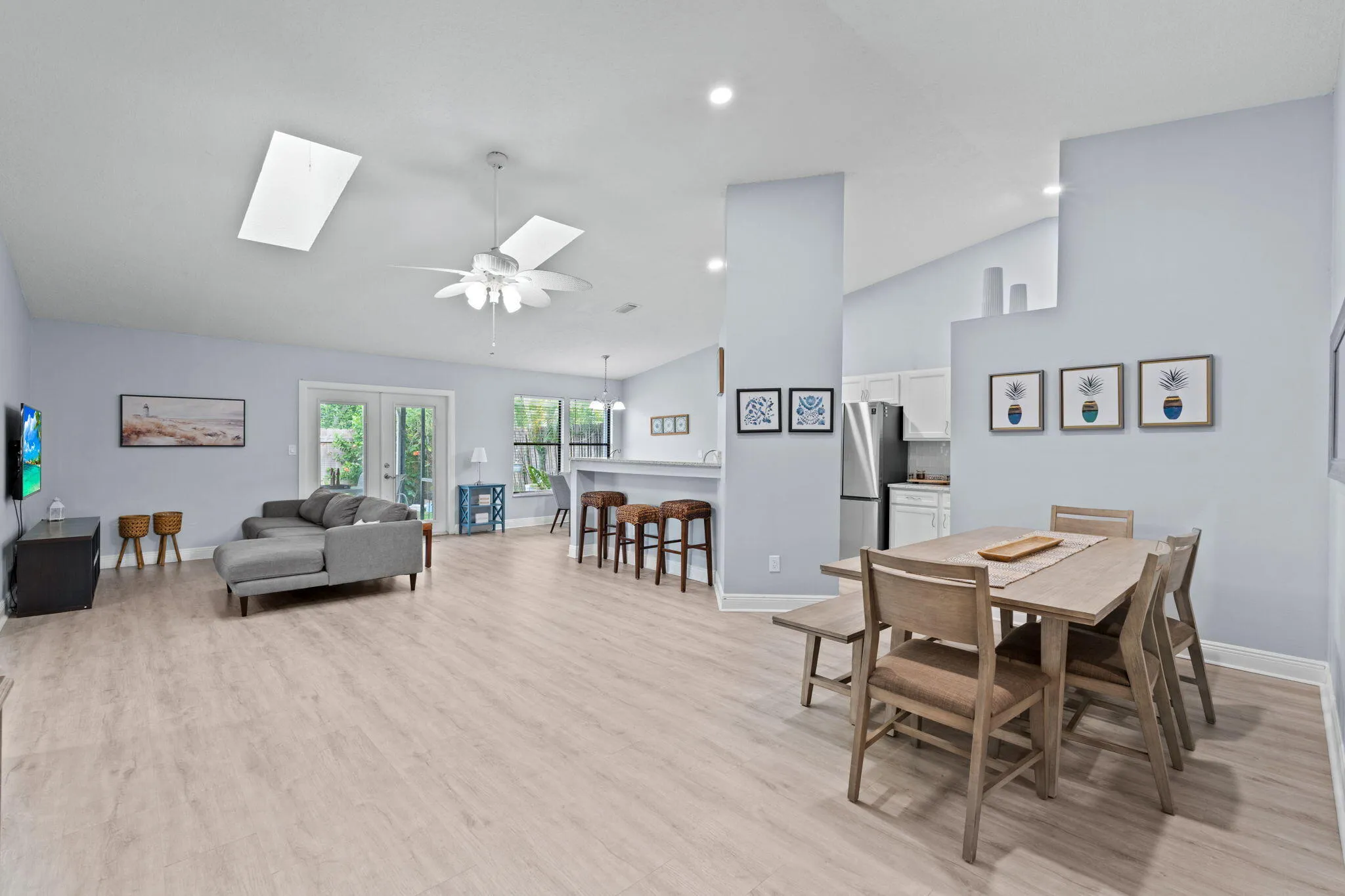 6-web-or-mls-A7409738