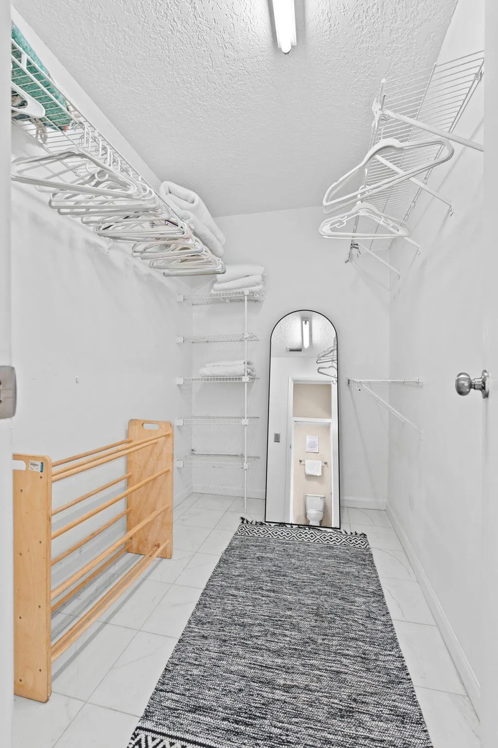 26-web-or-mls-A7409666