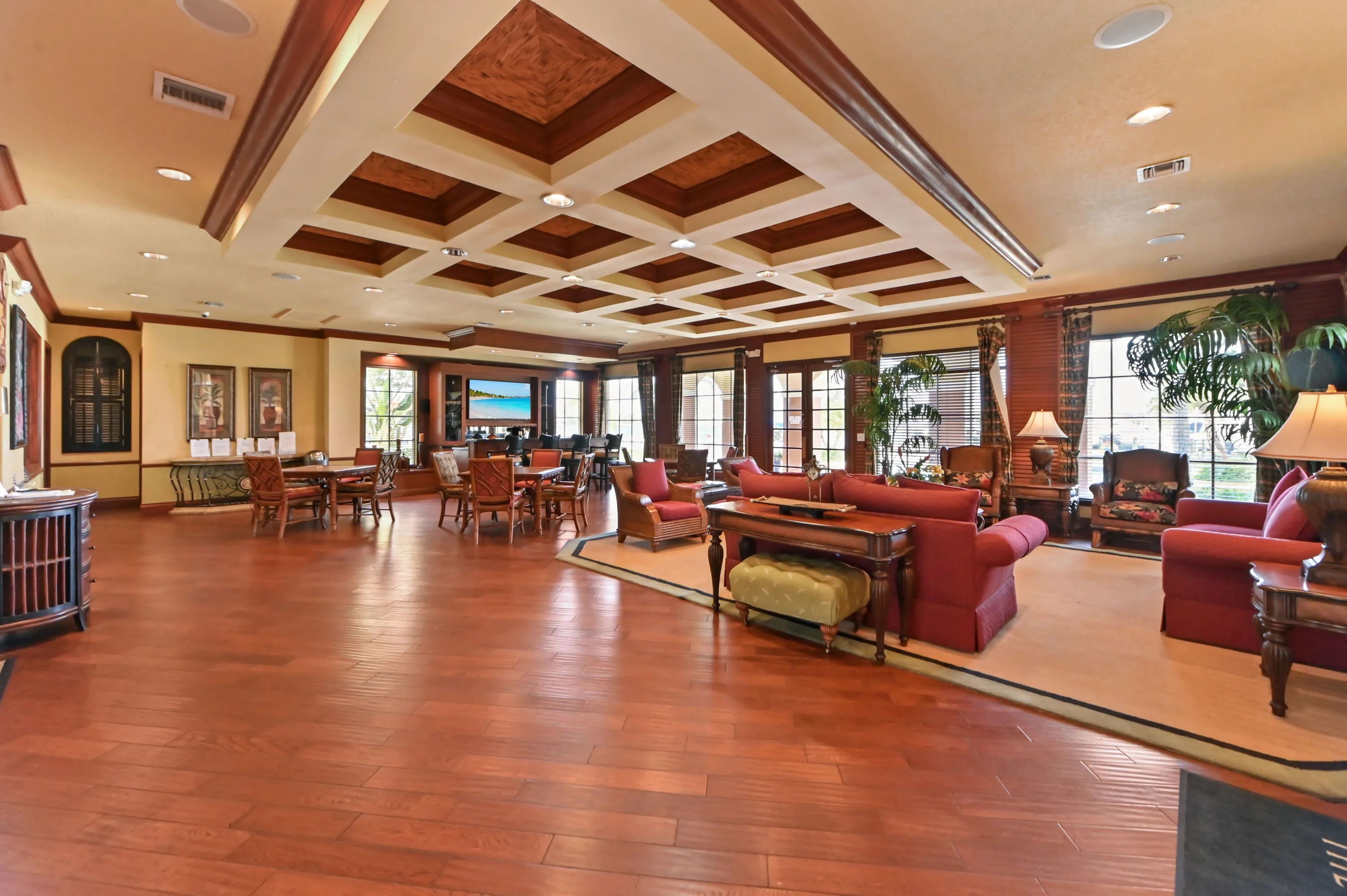 29 clubhouse 01