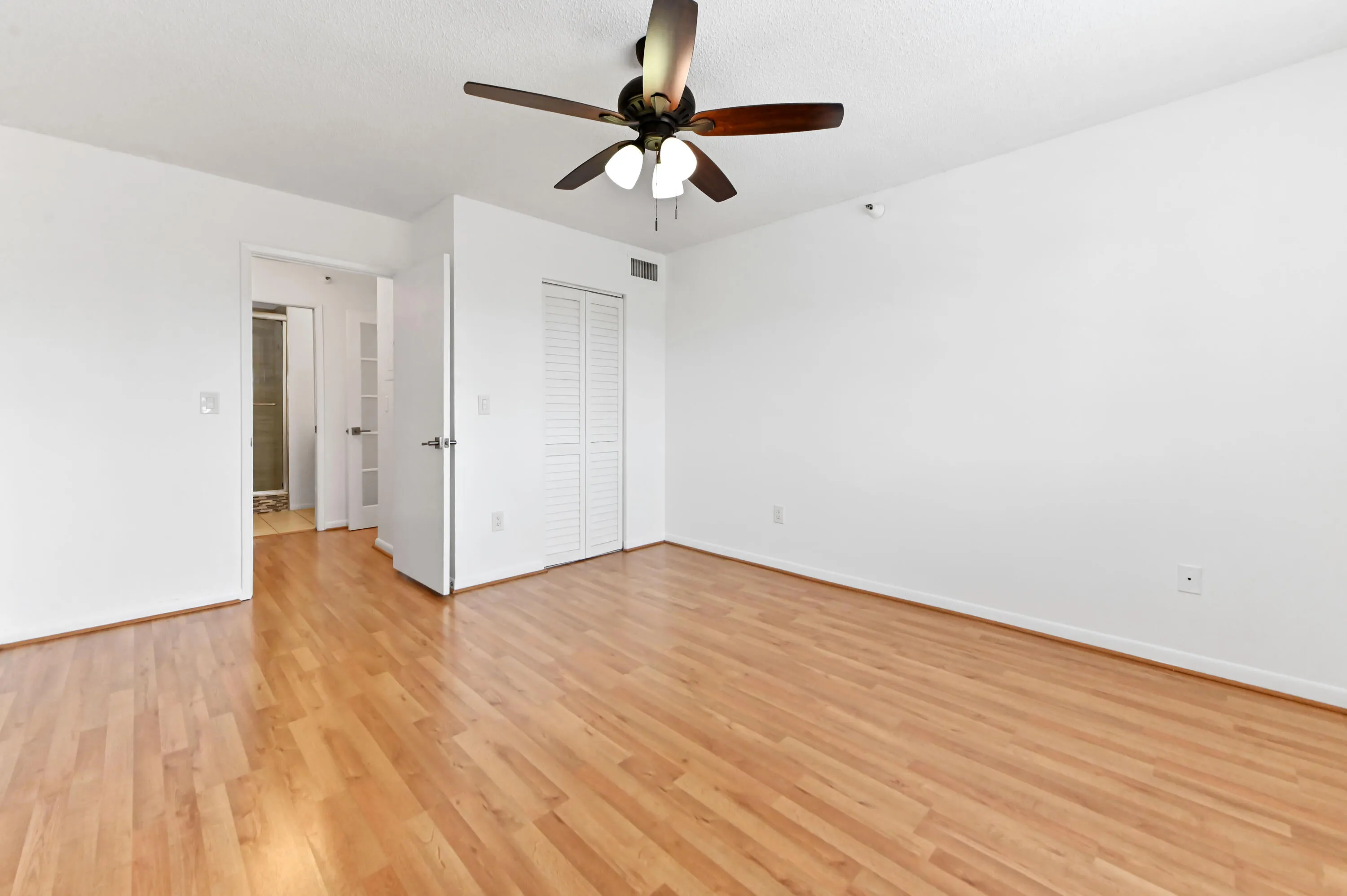 20 bedroom 02