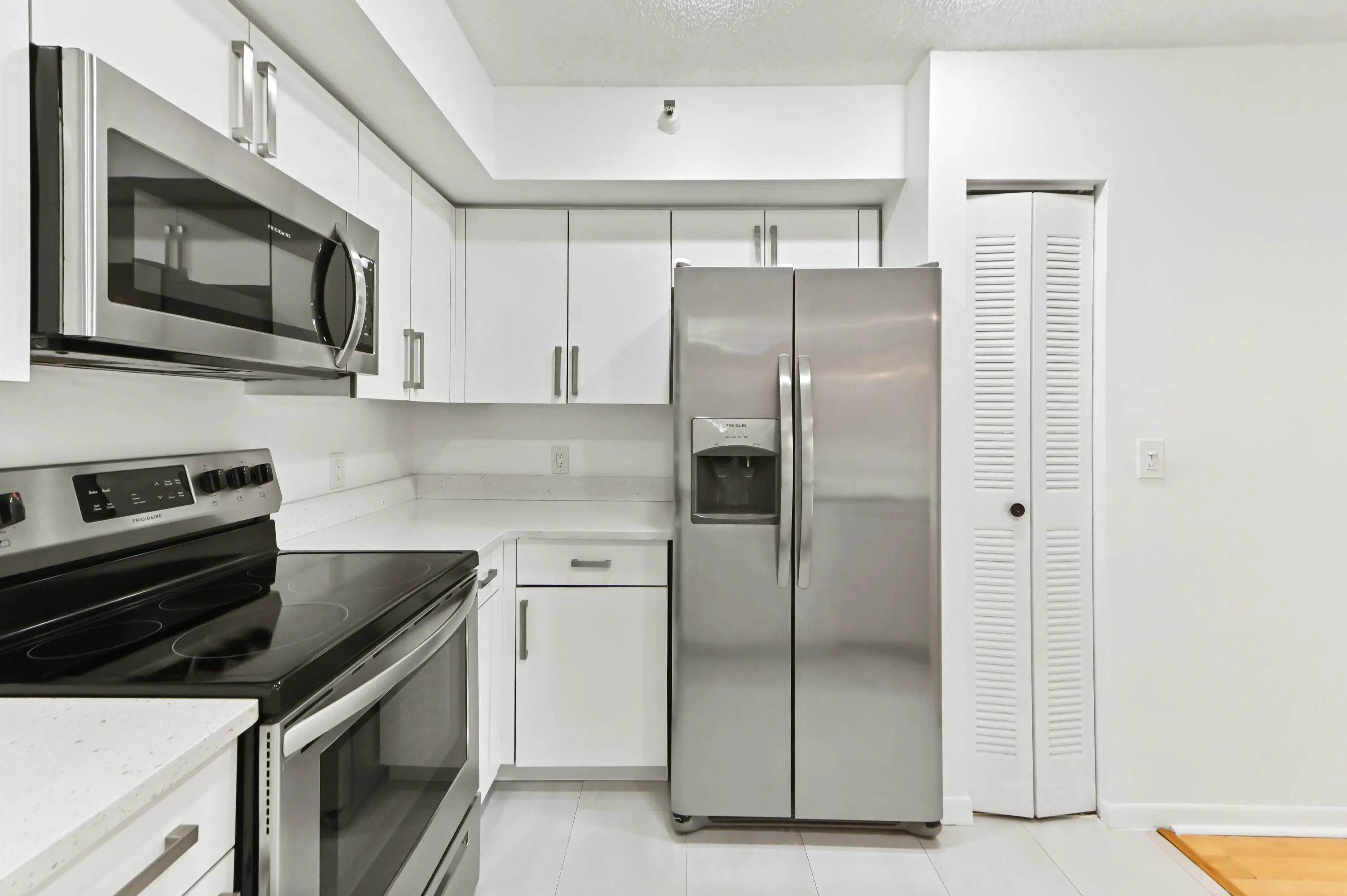 11 kitchen 02