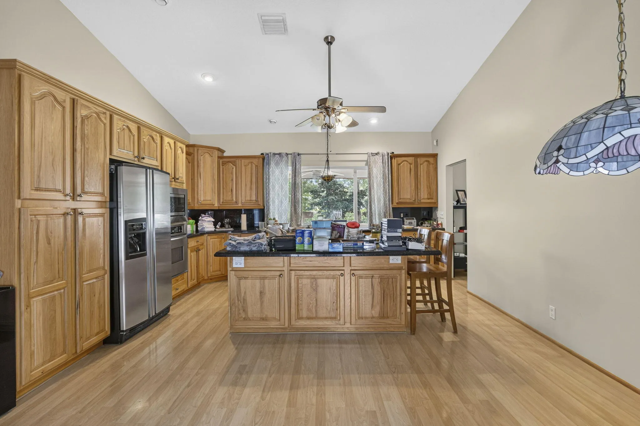 21-web-or-mls-BS1A3123