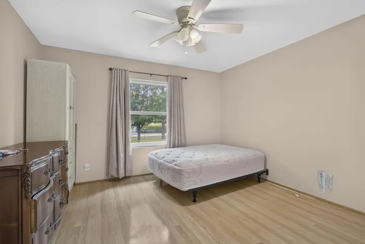 44-web-or-mls-BS1A3239