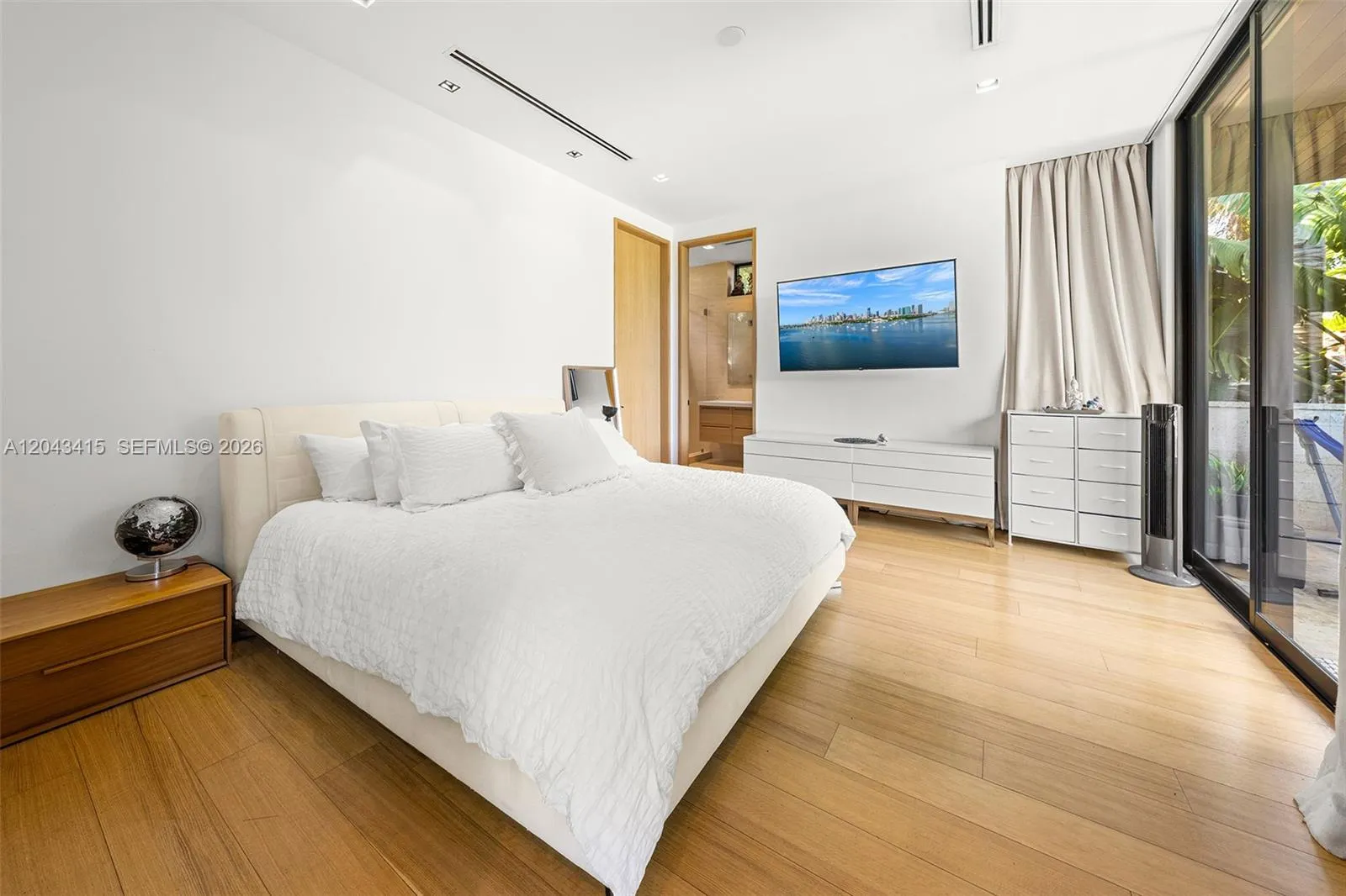 Property photo 37