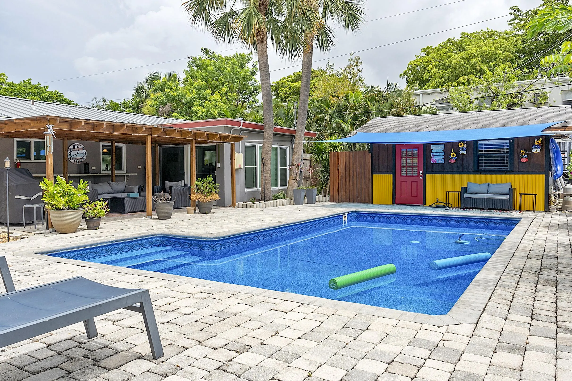 830 SW 1st Ave Pompano Beach - - 050