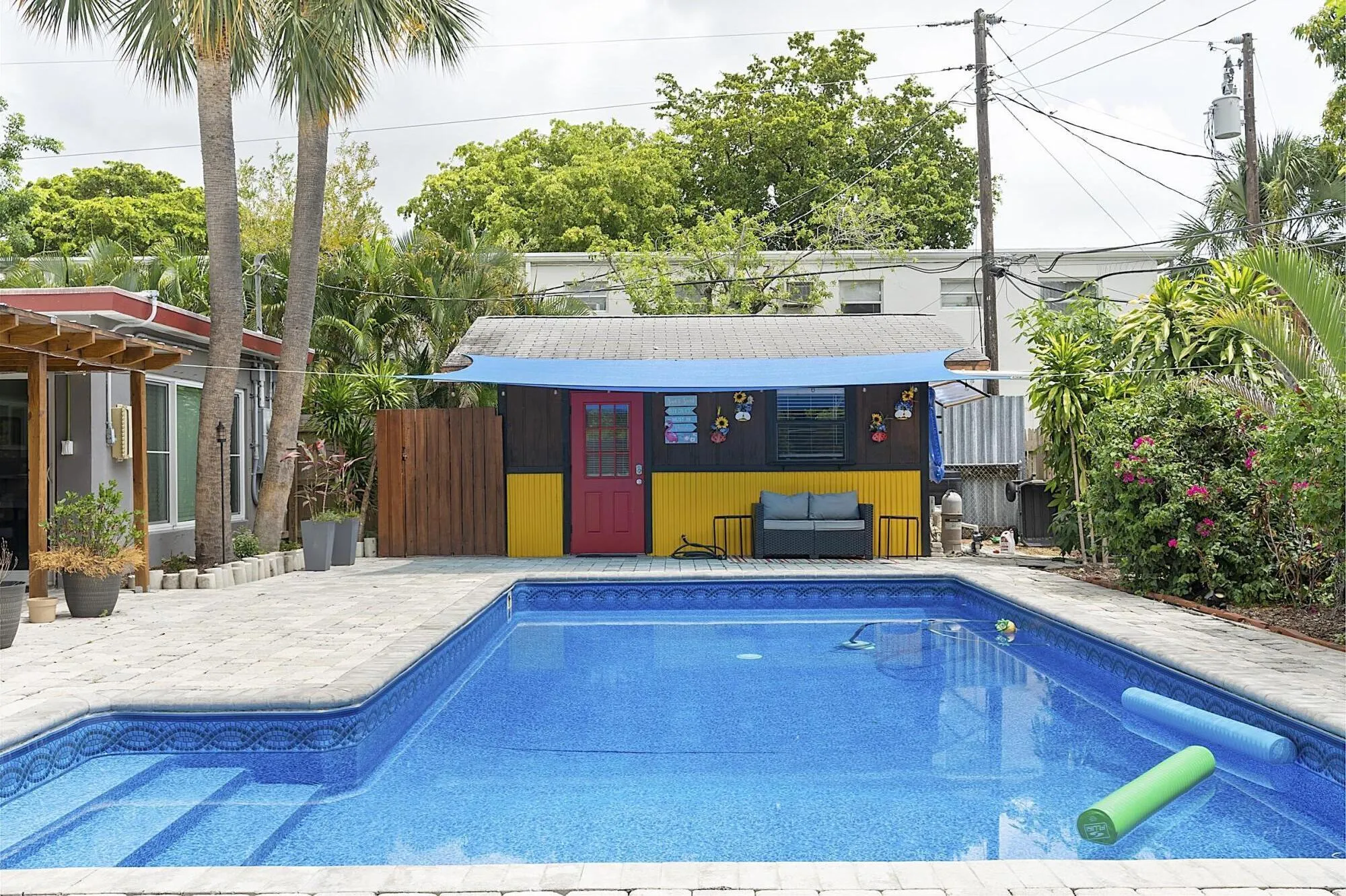 830 SW 1st Ave Pompano Beach - - 050