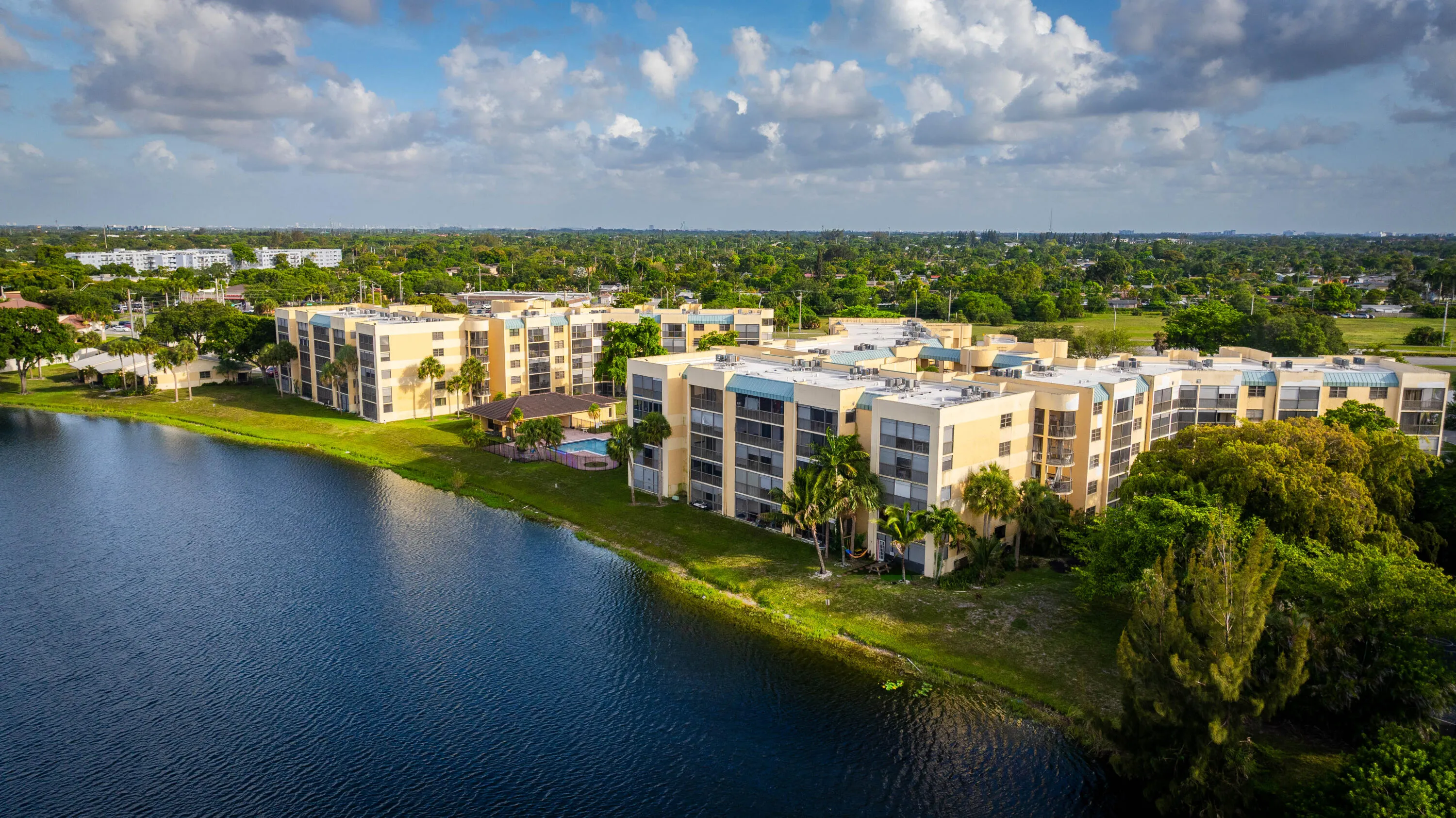 6475 West Oakland Park Blvd #505 -31