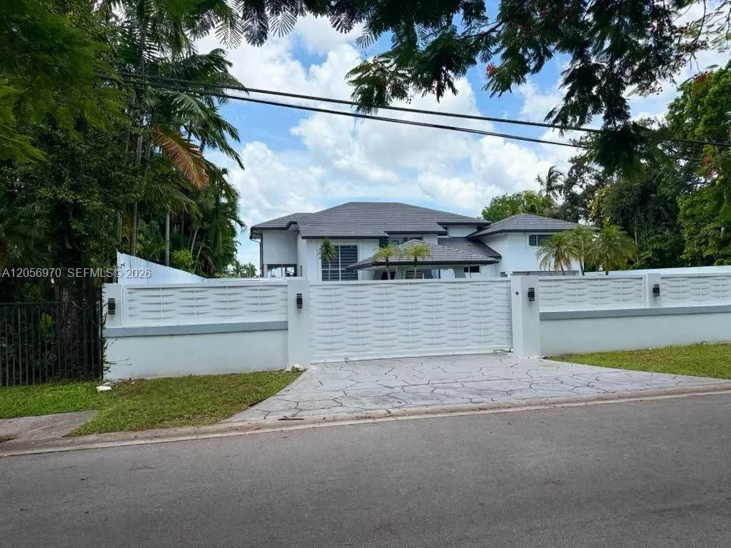 Property photo 74