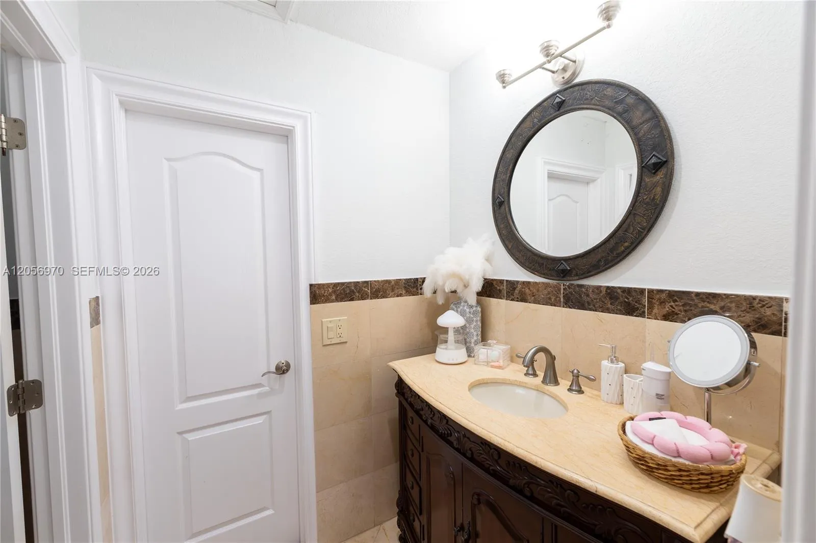 Property photo 38