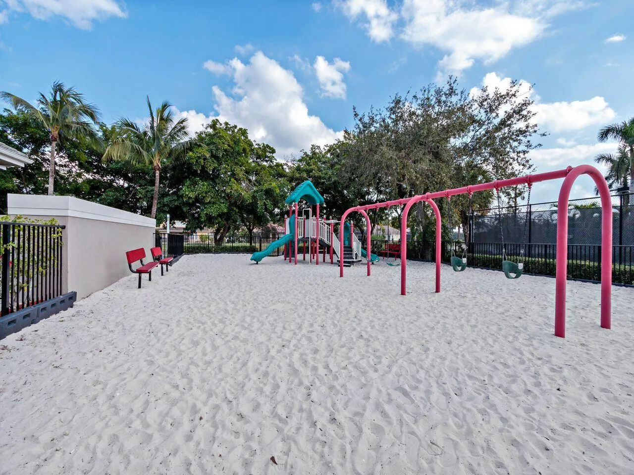 Parkland_Isles_amenities-06