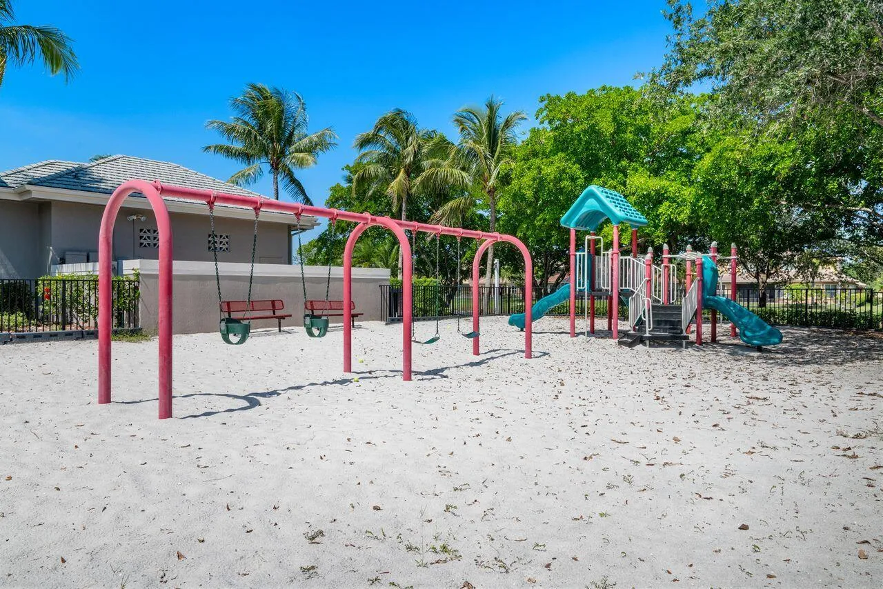 Parkland_Isles_2_02