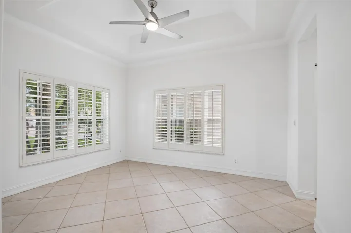 10-Klein-11289 NW 65th Mnr-10