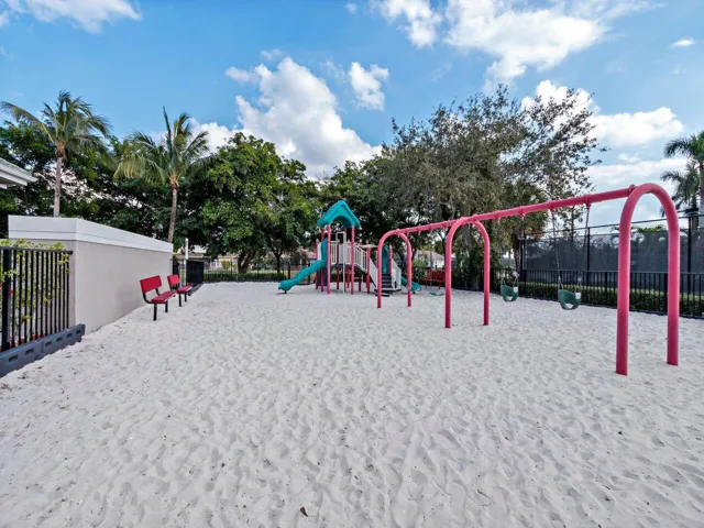 Parkland_Isles_amenities-06
