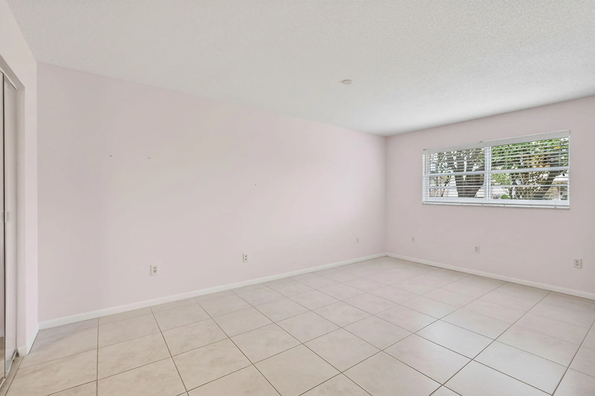 770LoriDr#253(26)EDIT