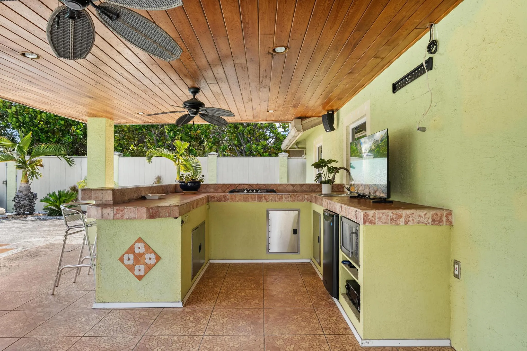 Summer Kitchen