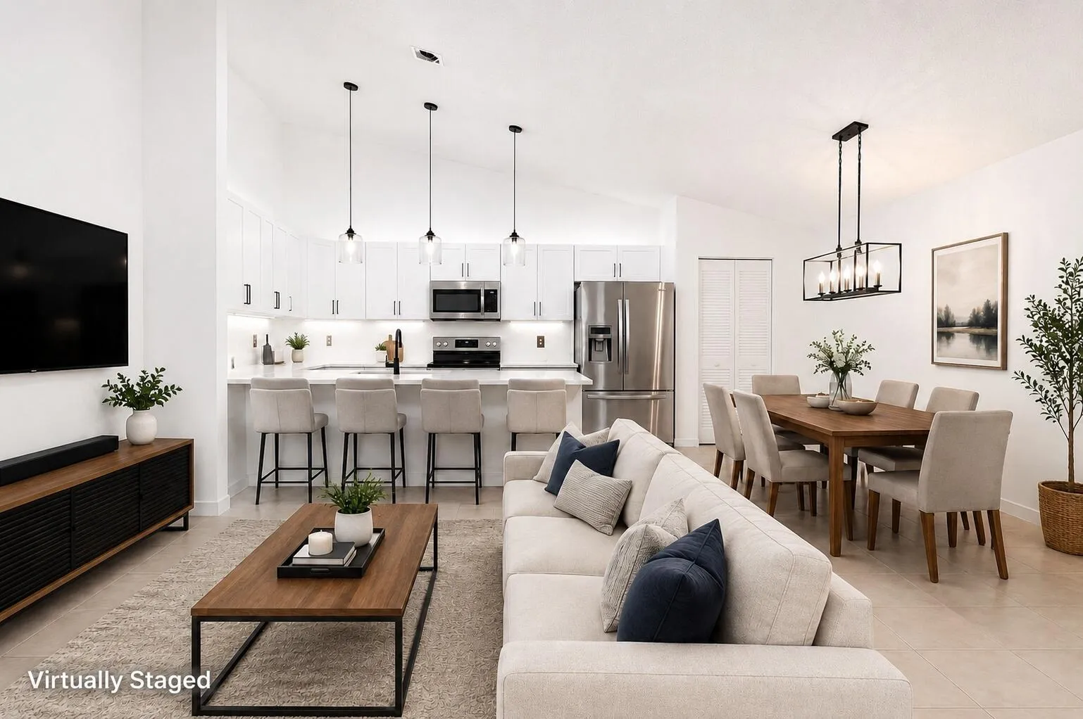 Virtually_Staged_Living_Room