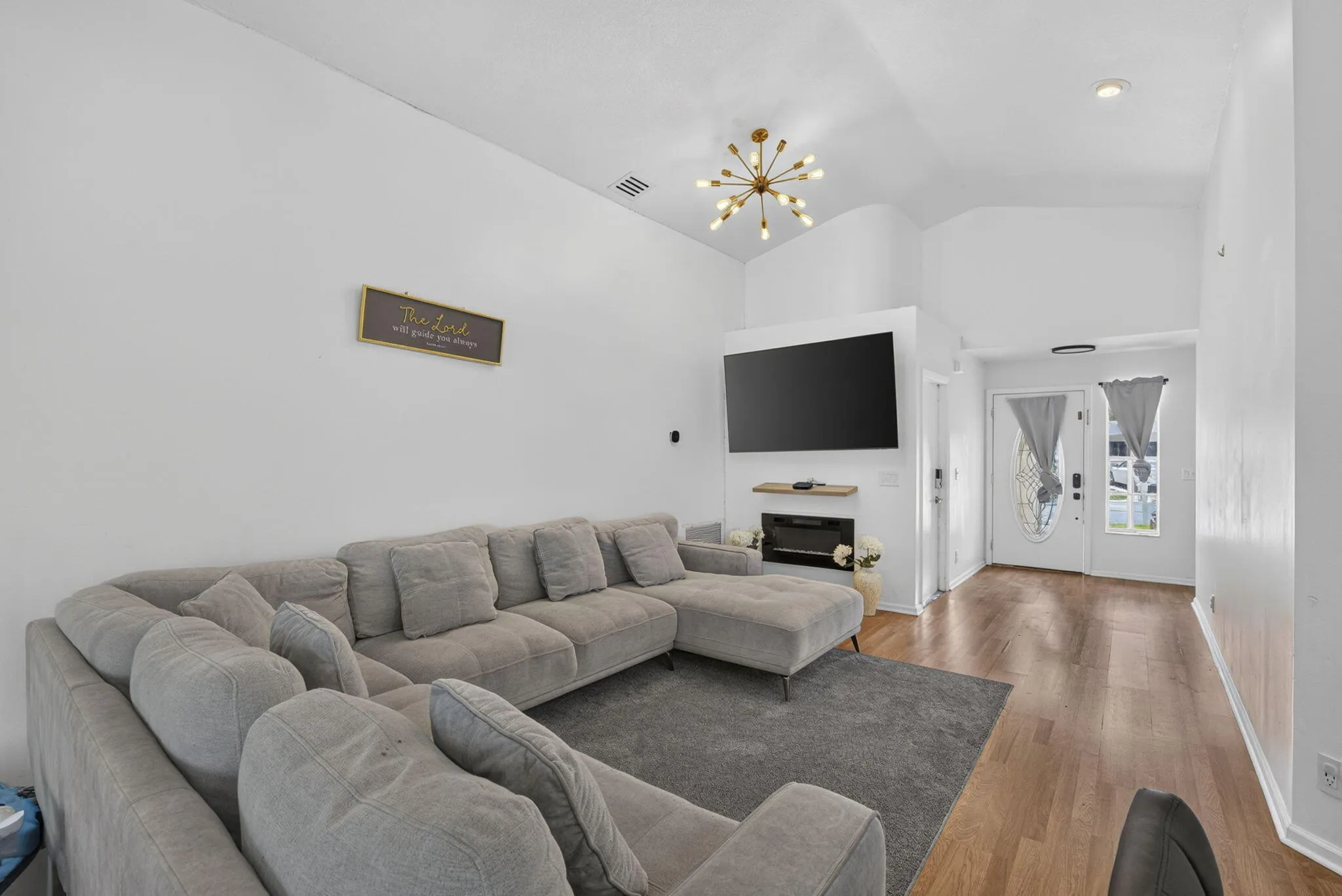 21-web-or-mls-BS1A2878