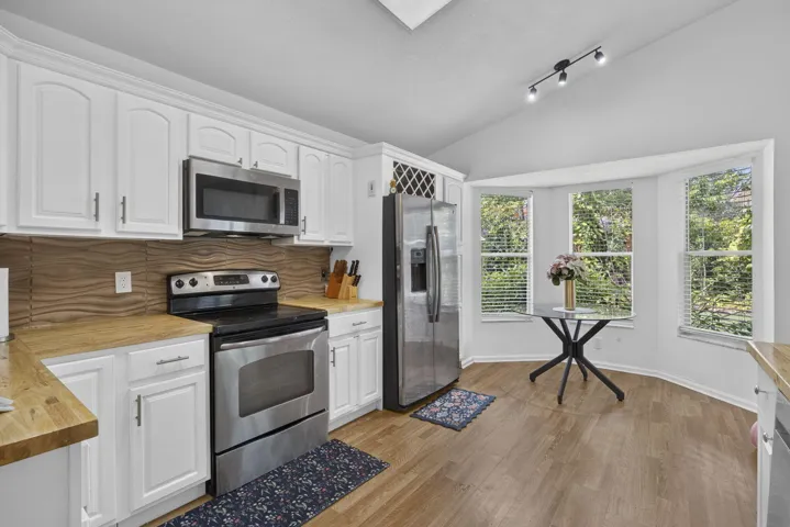 28-web-or-mls-BS1A2923