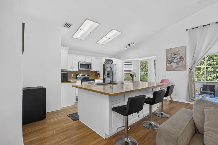 22-web-or-mls-BS1A2888