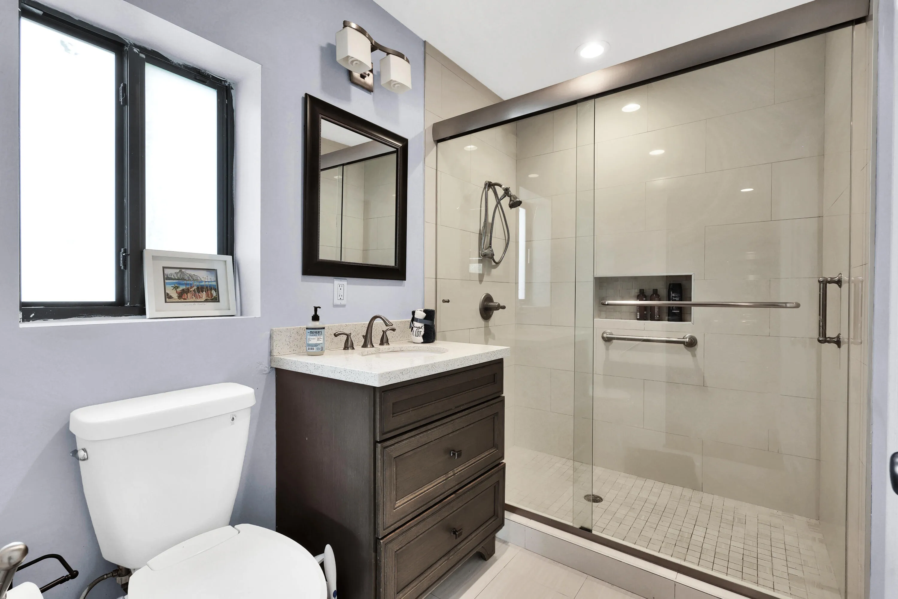 Guest House Bathroom